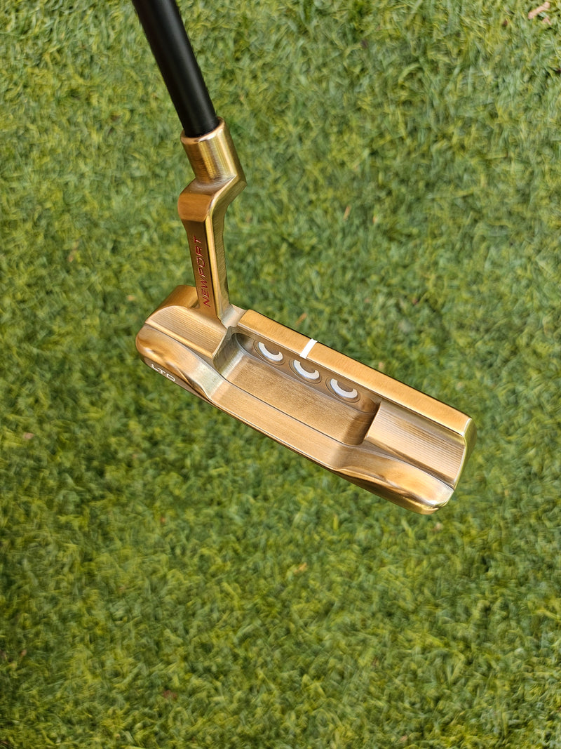 🔥Limited Edition Scotty Cameron 2022 Jetset Newport 2 LTD refinished by BOS, 33"🔥